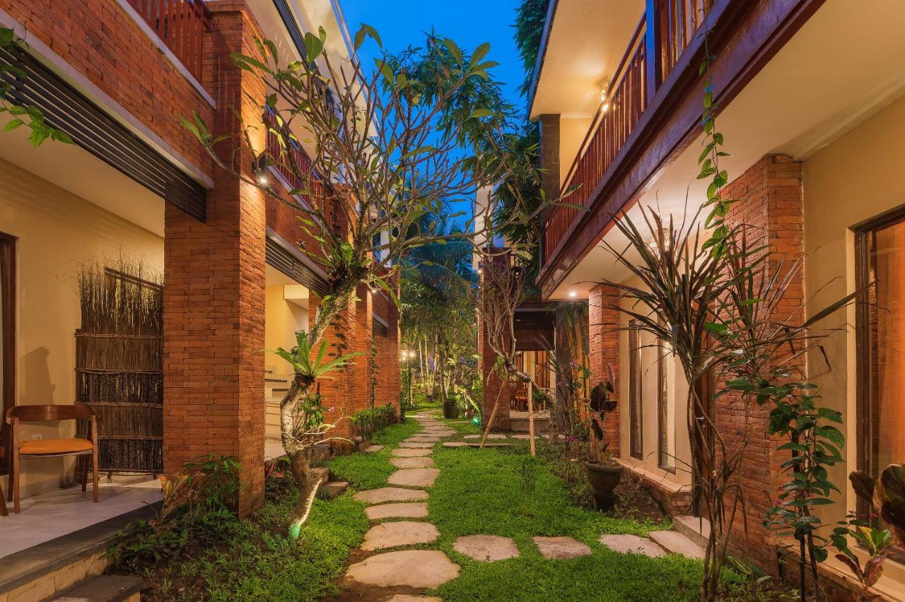 Gana Hotel&restaurant Hotel 3*
